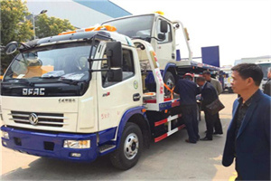 邕宁区汽车道路救援拖车价格